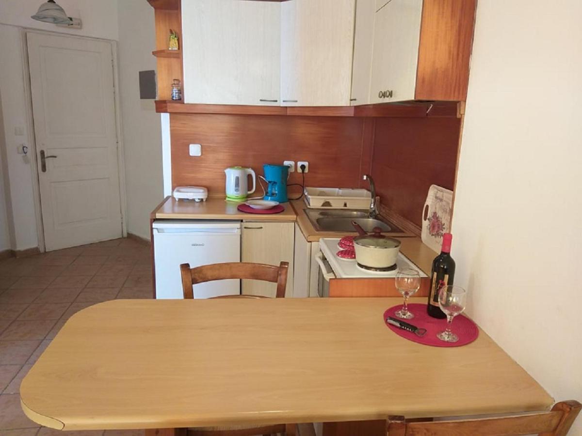 آغيوس غوذيوس Nereides Apartments المظهر الخارجي الصورة
