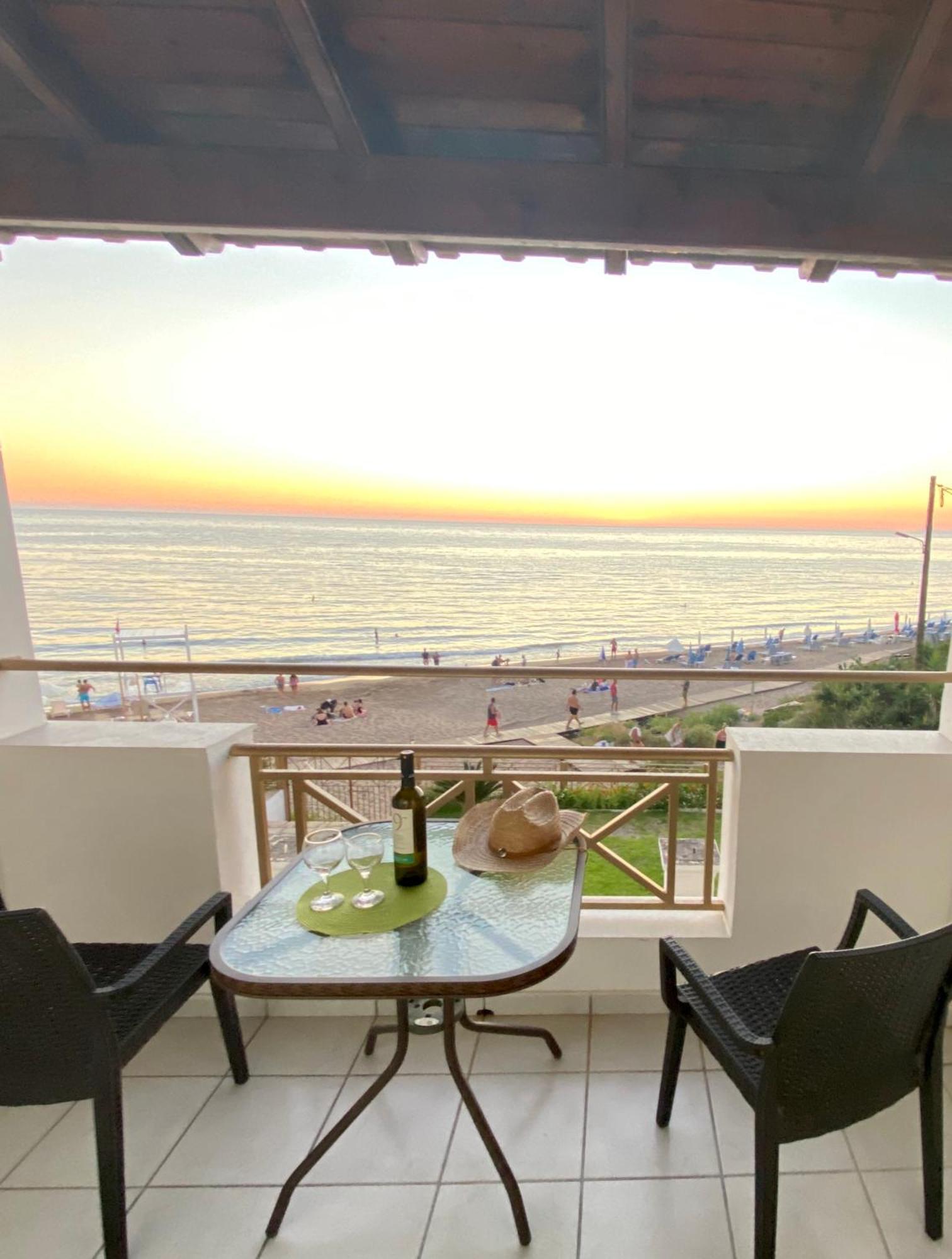آغيوس غوذيوس Nereides Apartments المظهر الخارجي الصورة