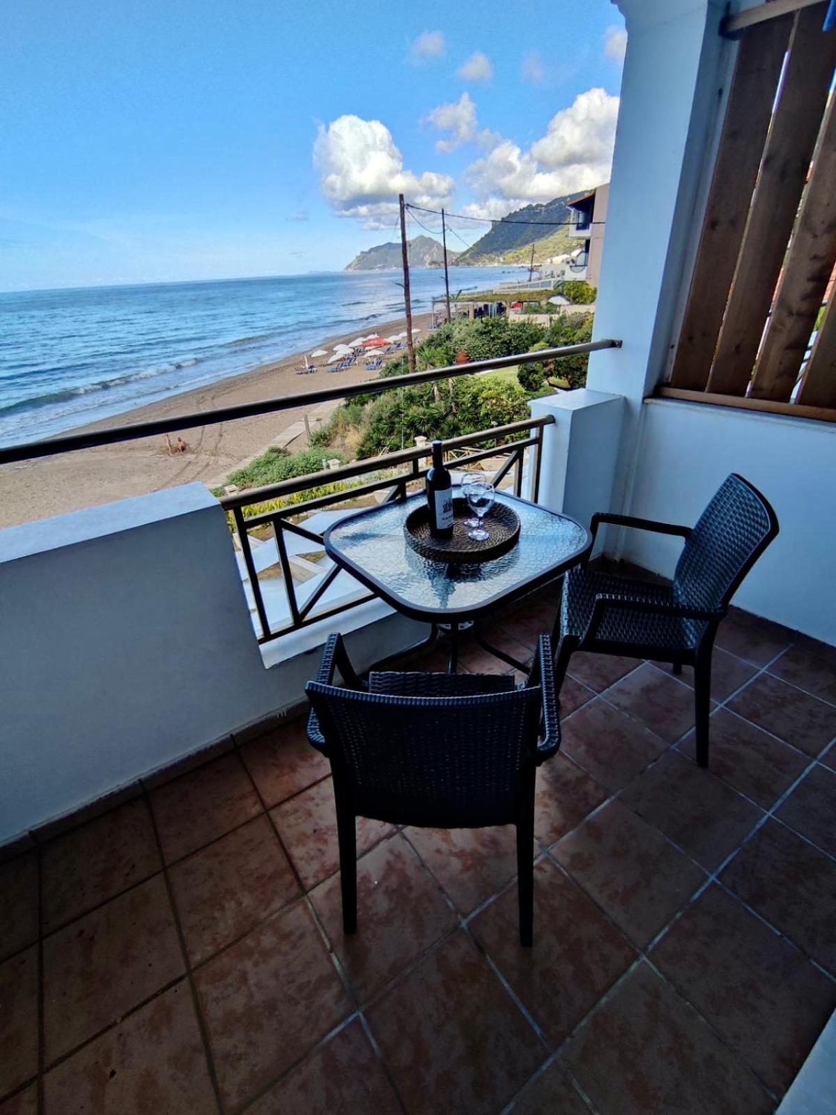 آغيوس غوذيوس Nereides Apartments المظهر الخارجي الصورة