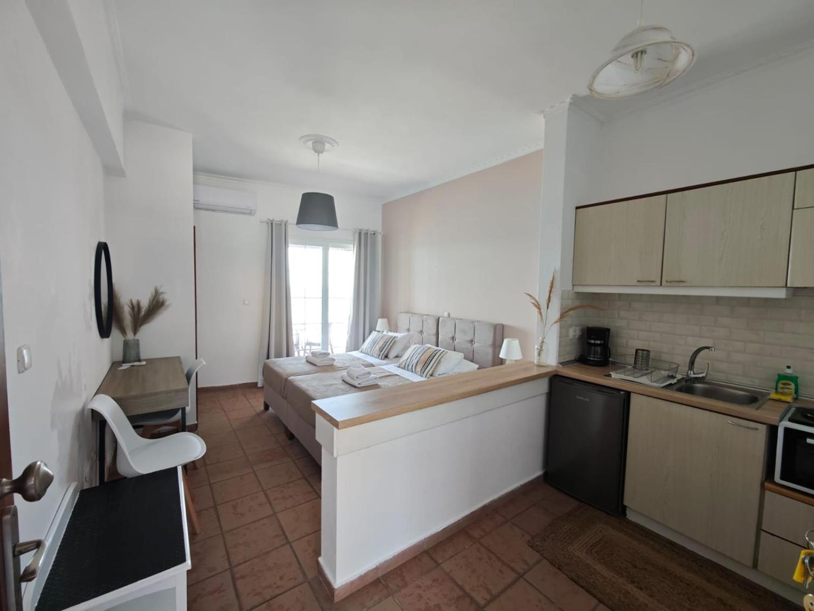 آغيوس غوذيوس Nereides Apartments المظهر الخارجي الصورة